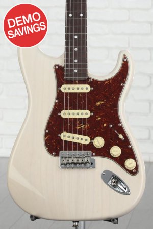 Photo of Fender Custom Shop American Custom Stratocaster Electric Guitar - Aged White Blonde