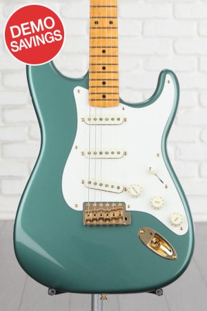 Photo of Fender Custom Shop Limited-edition '59 Stratocaster NOS Electric Guitar - Sherwood Green