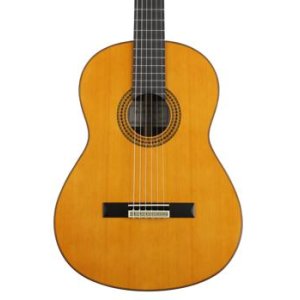 yamaha classical guitar gc82c