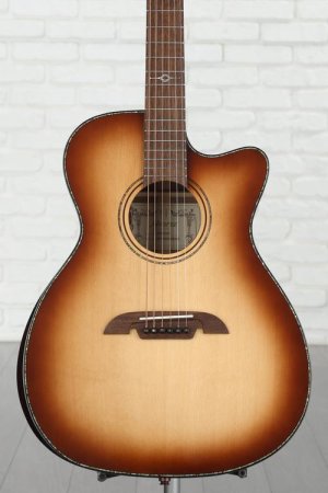 Alvarez 6 shop string guitar