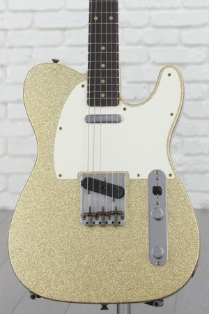 Limited Edition Masterbuilt Waylon Jennings Telecaster® Relic