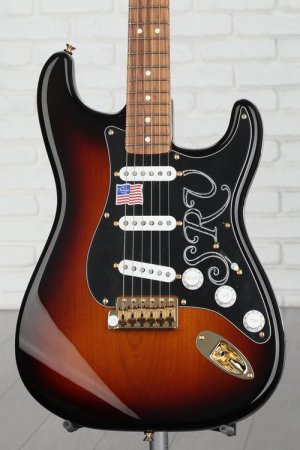 Photo of Fender Stevie Ray Vaughan Stratocaster - 3-Tone Sunburst