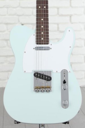 Fender american performer telecaster 2024 sonic blue