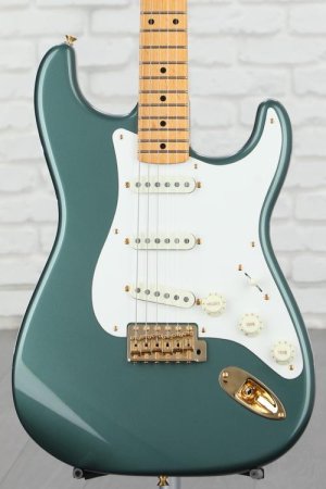 Photo of Fender Custom Shop Limited-edition '59 Stratocaster NOS Electric Guitar - Sherwood Green