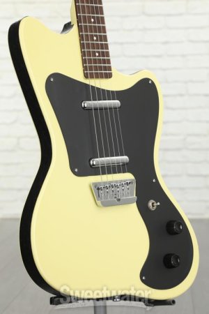 Photo of Danelectro '67 Dano Electric Guitar - Yellow