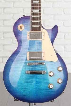 Photo of Gibson Les Paul Standard '60s Figured Top Electric Guitar - Blueberry Burst