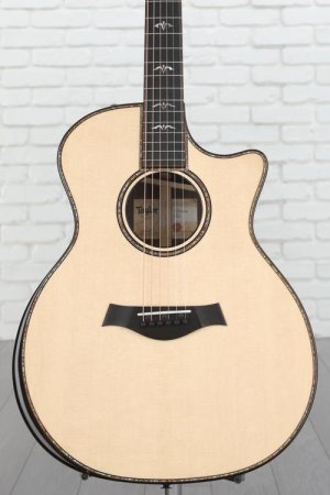 Photo of Taylor 914ce - Natural Sitka Spruce