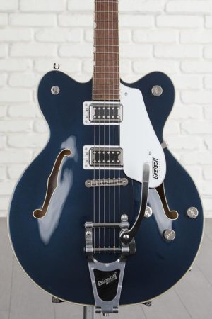 Photo of Gretsch G5622T Electromatic Center Block Double-Cut with Bigsby - Midnight Sapphire
