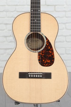 Photo of Larrivee P-09 Rosewood Artist Series Acoustic Guitar - Natural Gloss