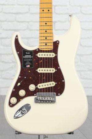 Photo of Fender American Professional II Stratocaster Left-handed - Olympic White with Maple Fingerboard