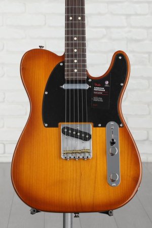 Photo of Fender American Performer Telecaster - Honeyburst with Rosewood Fingerboard