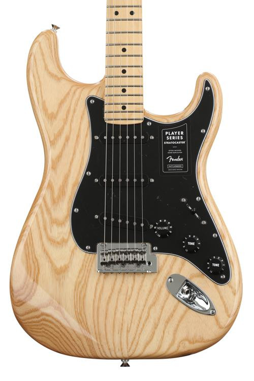 Fender Deluxe Stratocaster Gloss Natural with Maple Fingerboard