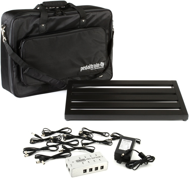 Sweetwater Pedalboard and Power Supply Bundle
