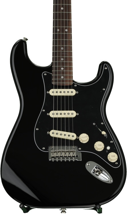 Fender Deluxe Stratocaster - Black with Rosewood Fingerboard | Sweetwater