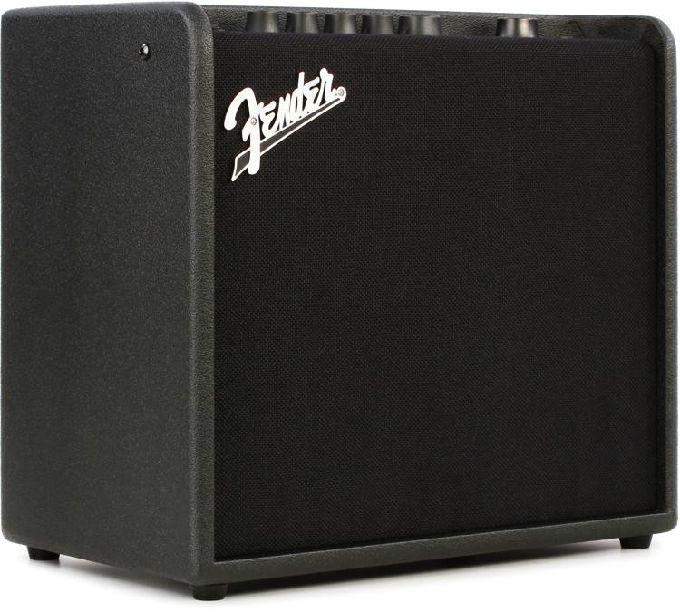 Fender Mustang LT 25 - 25-watt 1x8' Combo | Sweetwater