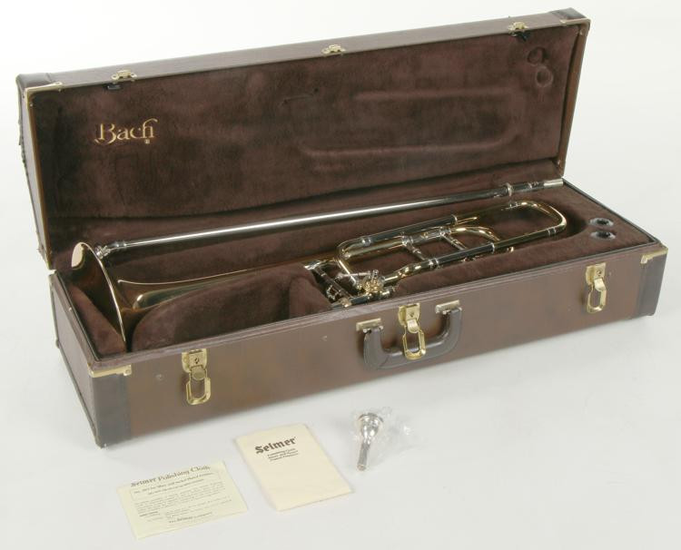 Bach 42 Stradivarius Professional Trombone Lacquer with Gold Brass