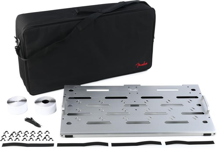 Fender Professional Pedalboard with Bag Large Sweetwater