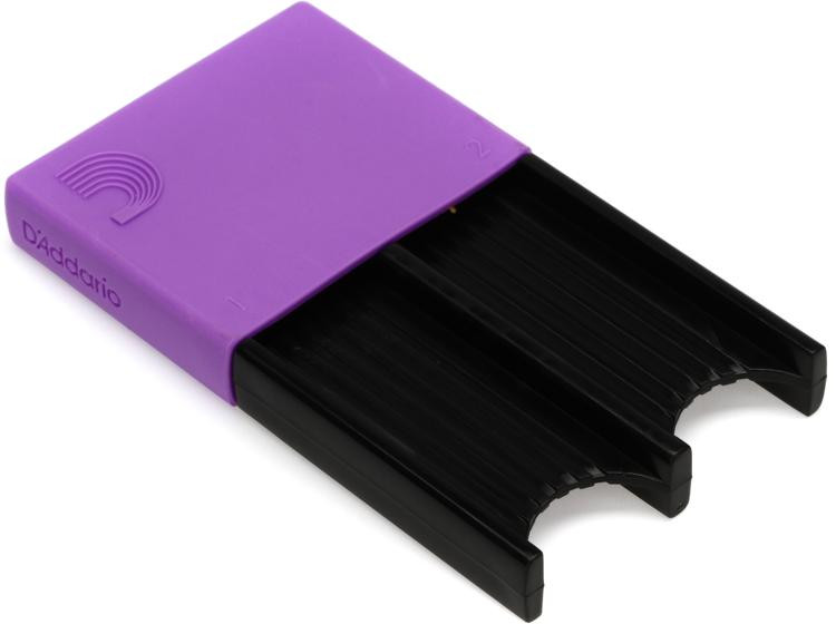 D'Addario Small Woodwind Reed Guard for or Saxophone Purple