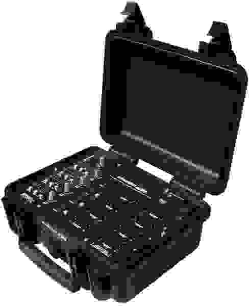 Drawmer KickBox 4x4 Portable Active Microphone Splitter