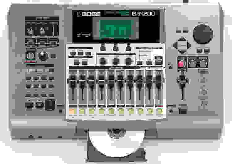 配信機器・PA機器・レコーディング機器 BOSS BR-1200 DIGITAL RECORDING STUDIO Amazon.com: Boss BR1200CD Digital Multitrack Recorder : Musical