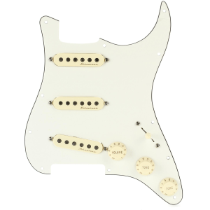 Fender Vintage Noiseless SSS Pre-wired Stratocaster Pickguard - Parchment 3-ply