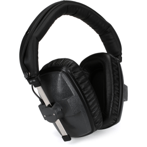 Beyerdynamic DT 150 Closed-back Isolating Studio Headphones