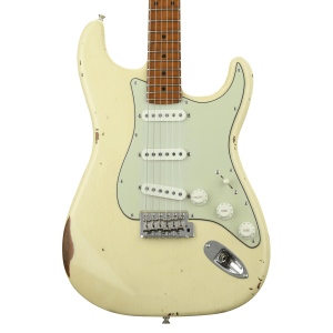 Fender Custom Shop GT11 Relic Stratocaster - Vintage White - Sweetwater Exclusive