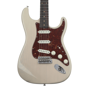 Fender Custom Shop Limited-edition Roasted Pine Stratocaster DLX Closet Classic Electric Guitar - Honey Blonde
