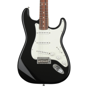 Fender Player Stratocaster - Black with Pau Ferro Fingerboard