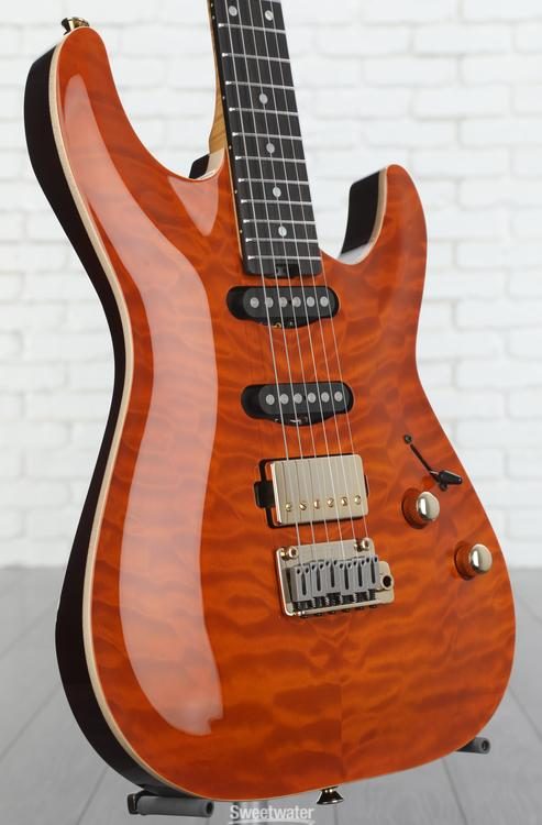 California Classic SSolidbody Electric Guitar - Trans Amber