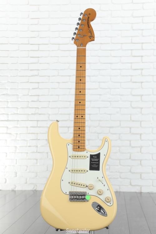 Fender Vintera II '70s Stratocaster Electric Guitar - Vintage White with  Maple Fingerboard