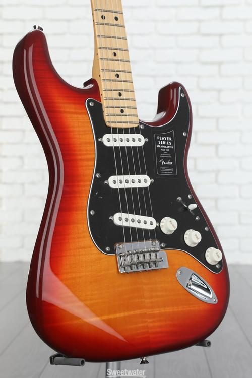Fender Player Stratocaster Plus Top - Aged Cherry with Maple Fingerboard
