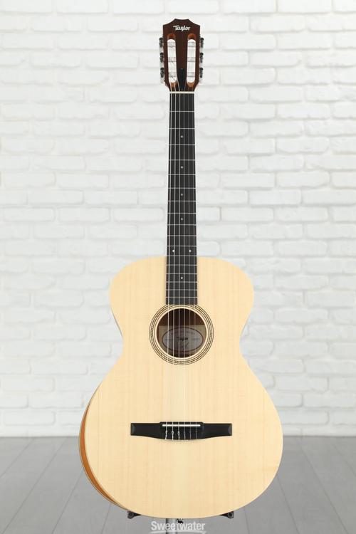 Taylor Academy 12-N Nylon String Acoustic Guitar - Natural