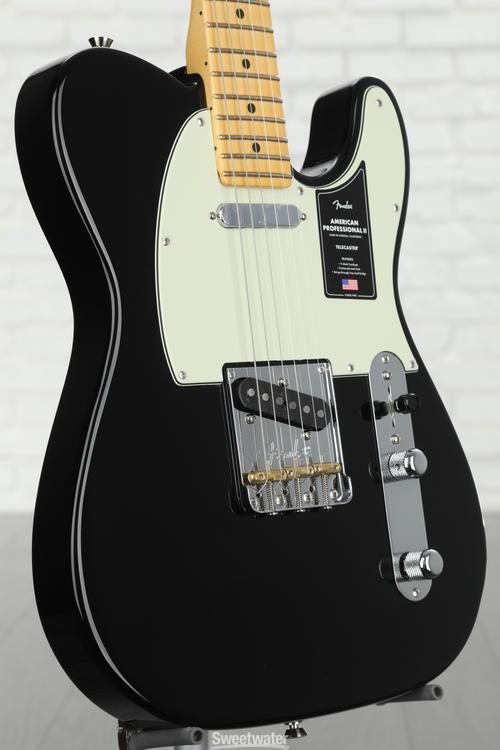 Fender American Professional II Telecaster - Black with Maple Fingerboard