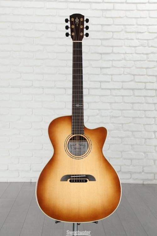 Alvarez Yairi Masterworks GYM70ce Acoustic-electric Guitar 