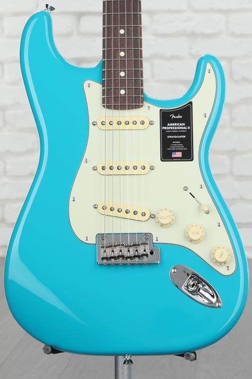 Fender American Professional II Stratocaster - Miami Blue with