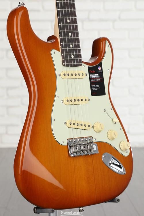 Fender American Performer Stratocaster - Honeyburst with Rosewood