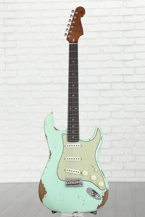 Fender Custom Shop GT11 Heavy Relic Stratocaster - Surf Green - Sweetwater  Exclusive