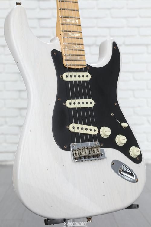 Custom Reverse Headstock Strat Journeyman Relic - Aged White