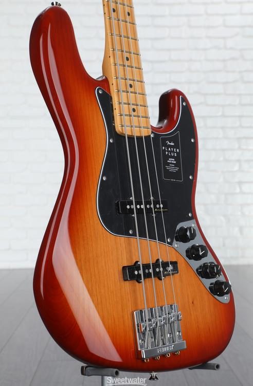 Fender Player Plus Active Jazz Bass - Sienna Sunburst with Maple Fingerboard