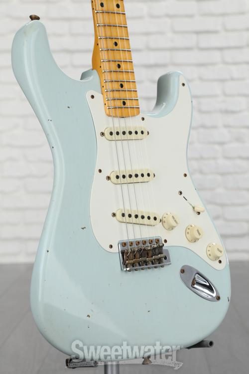 Fender Custom Shop Limited-edition 1957 Stratocaster