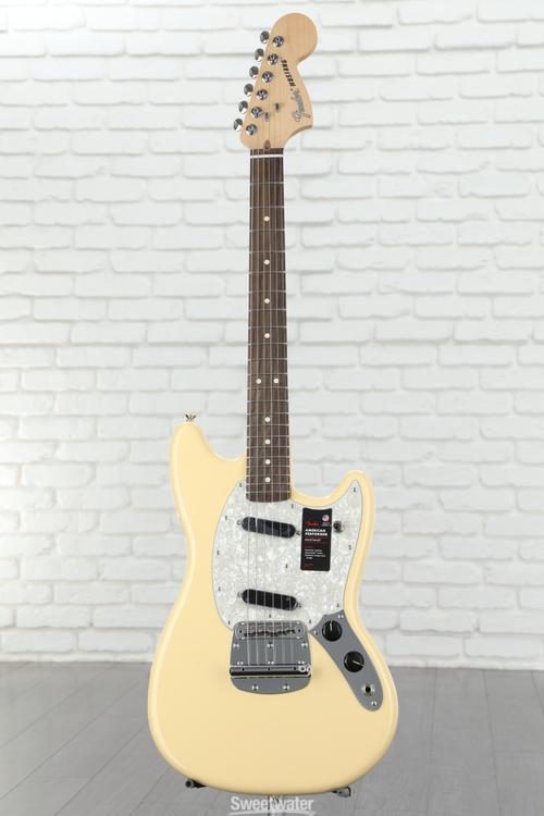 Fender American Performer Mustang - Vintage White with Rosewood 