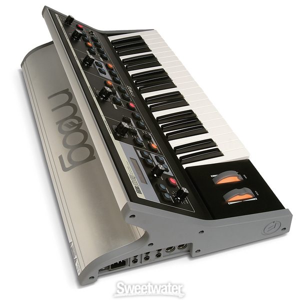Moog little phatty 2 deals