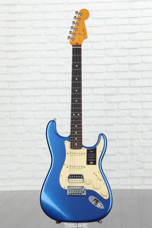 Fender American Ultra Stratocaster HSS - Cobra Blue with Rosewood