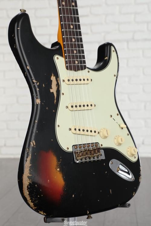 20,640円Stratocaster relic Black Sunburst
