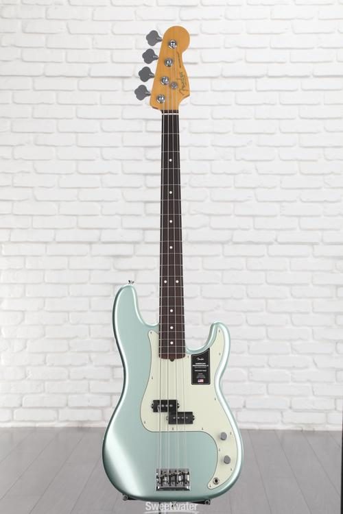 Mystic　with　II　Fender　Precision　American　Fingerboard　Surf　Professional　Bass　Sweetwater　Green　Rosewood