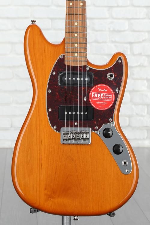 Fender Player Mustang 90 - Aged Natural Reviews | Sweetwater
