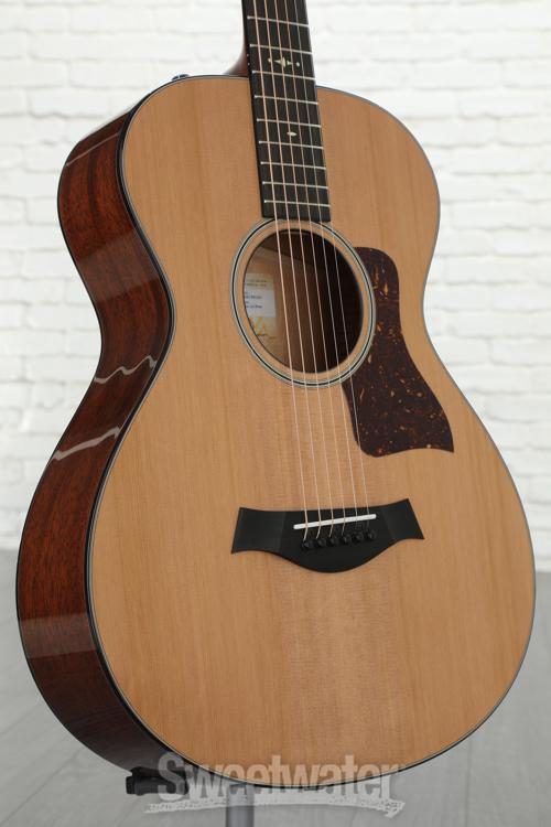 Taylor 512e 12-fret - Natural with Mahogany Back & Sides and V-Class Bracing