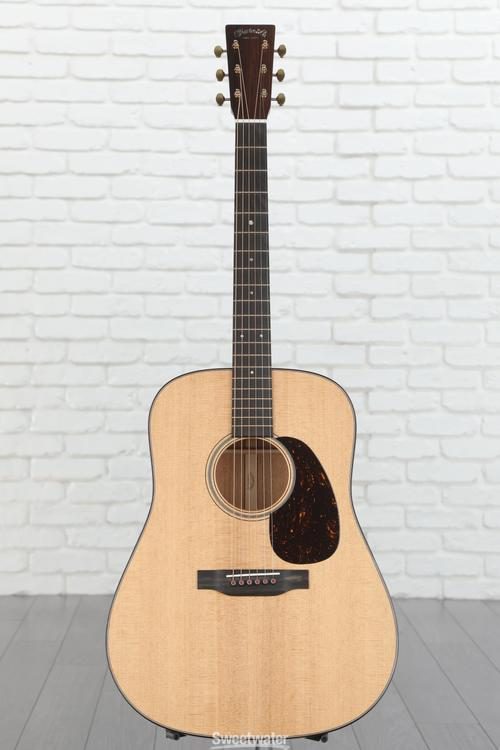 Martin special 18 style vts dreadnought acoustic guitar deals natural