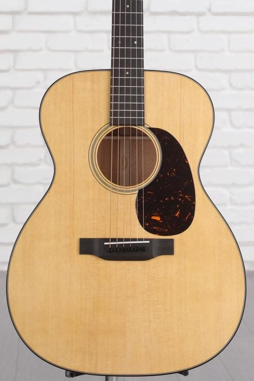 Martin 000-18 Acoustic Guitar - Natural | Sweetwater